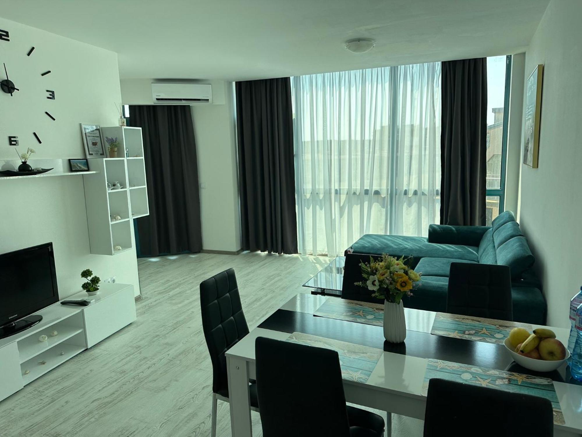 Spacious And Cozy Apartment In Complex Del Sol Primorsko Exterior photo